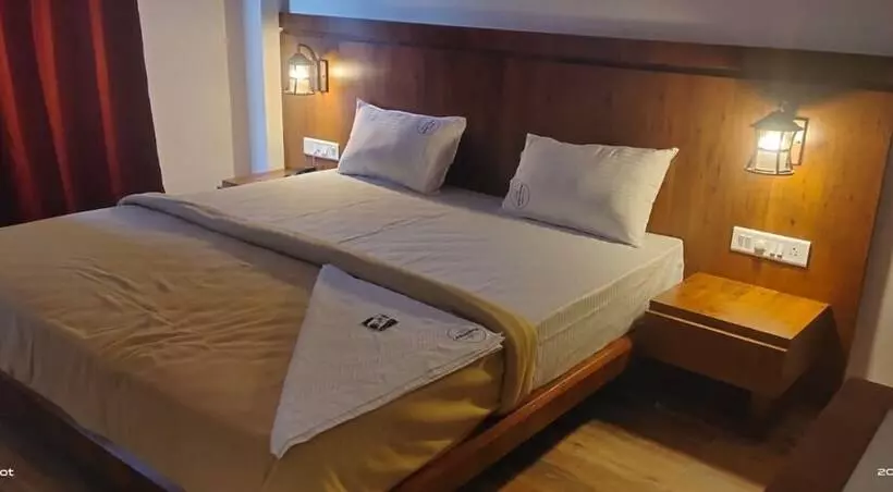 Hotelli Anvisha Executive