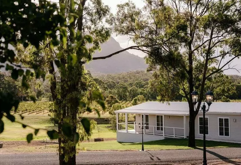 ホテル Leogate Estate Villas