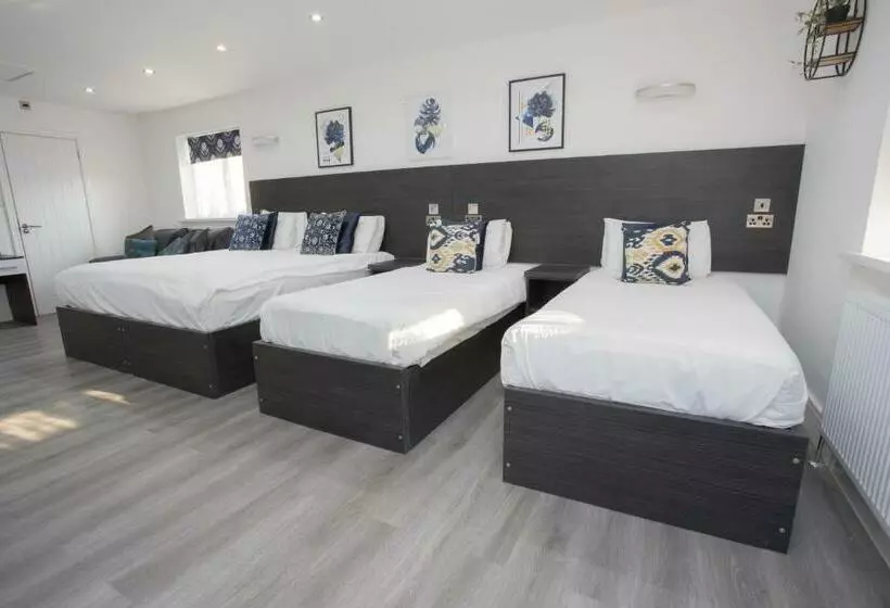 ペンション Heathrow Windsor Apart