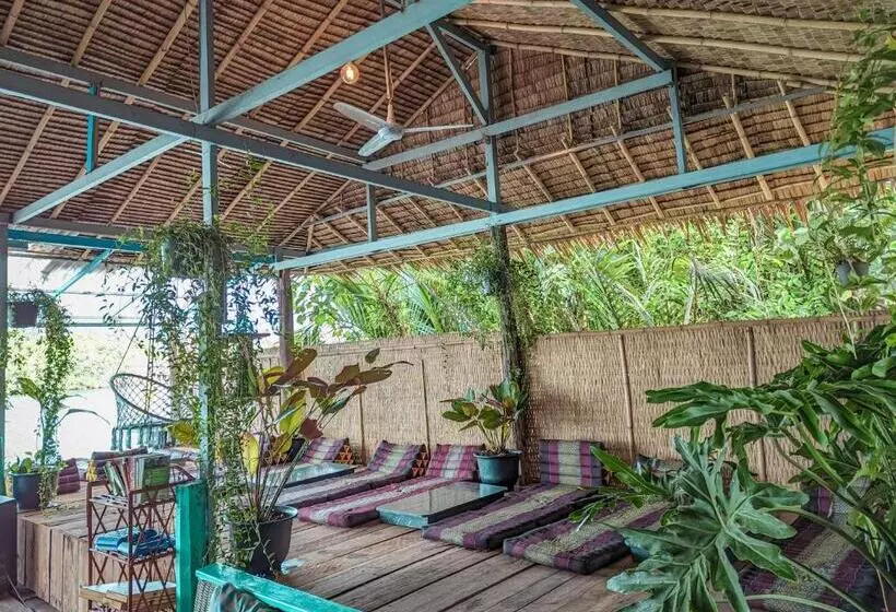 پانسیون Yellow Sun Kampot