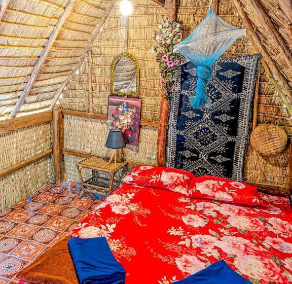 بنسيون Yellow Sun Kampot