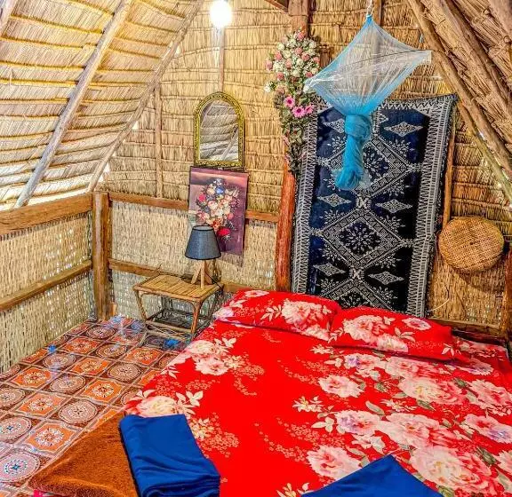 پانسیون Yellow Sun Kampot