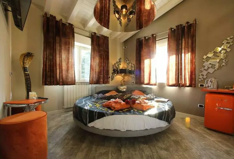 B&b Bellavista Exclusive In Zona Centrale Con Piscina E Jacuzzi Vista Lago