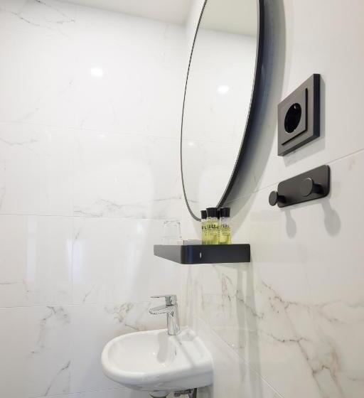 Ciao Papa Hotel Amsterdam Central Station