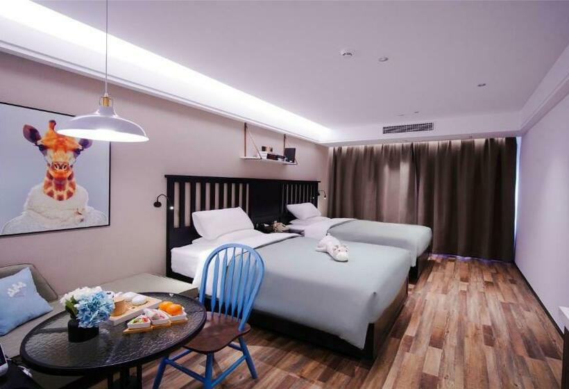 בית מלון כפרי 银座精宿泰安高铁站泰山西湖店