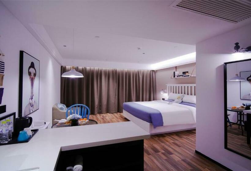 בית מלון כפרי 银座精宿泰安高铁站泰山西湖店