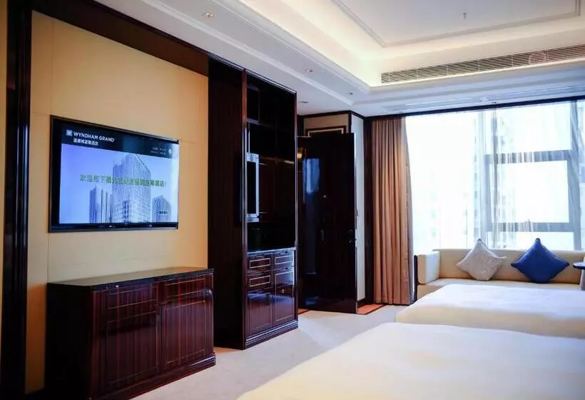 Hotelli Wyndham Grand Tongren Downtown