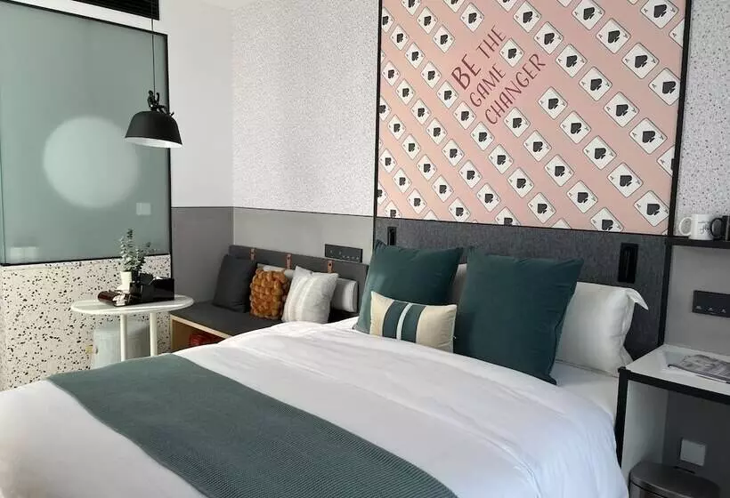 Lyf By Ascott Hongqiao Shanghai Necc