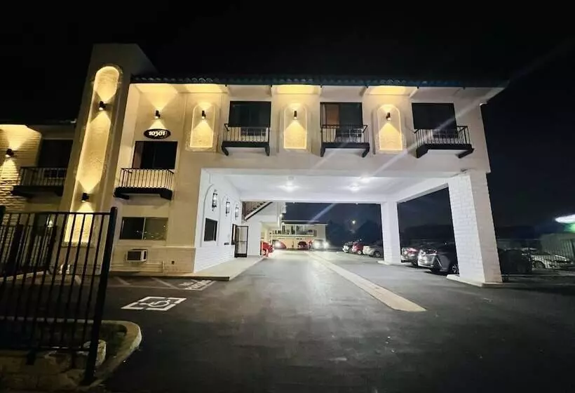 Hotelli Casa Playa Inn & Suites Stanton Anaheim Area