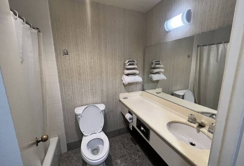 فندق Casa Playa Inn & Suites Stanton Anaheim Area