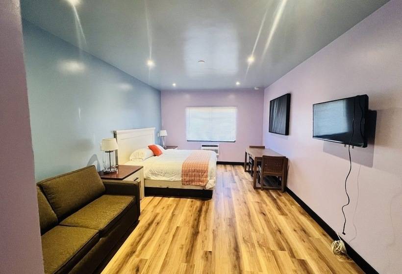 فندق Casa Playa Inn & Suites Stanton Anaheim Area