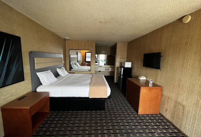 فندق Casa Playa Inn & Suites Stanton Anaheim Area