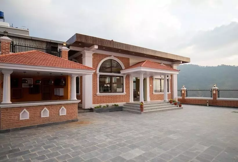 هتل Ghyampe Dada