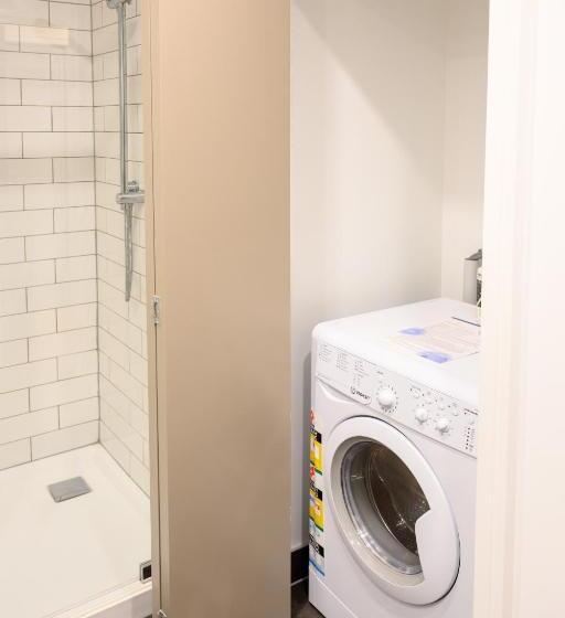 فندق Boulcott Suites