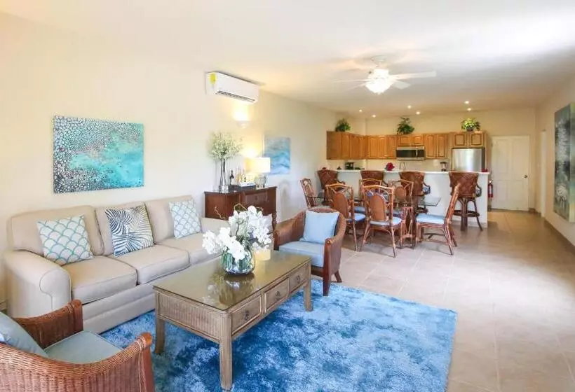 Hotelli Bungalows At Windsong On The Reef