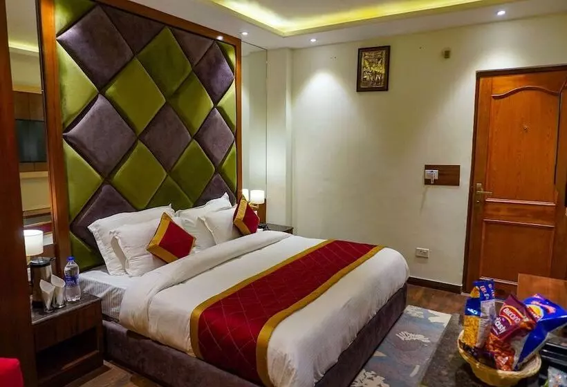 هتل Comfort Inn Snow Park, Manali
