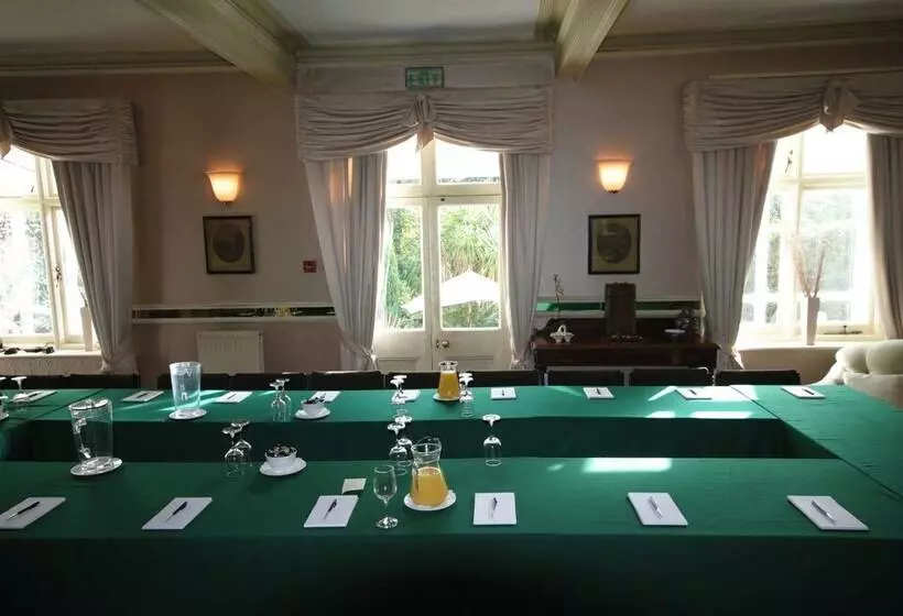 Hotel Fines Bayliwick