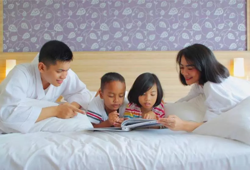 בית מלון כפרי Horison Ultima Bekasi