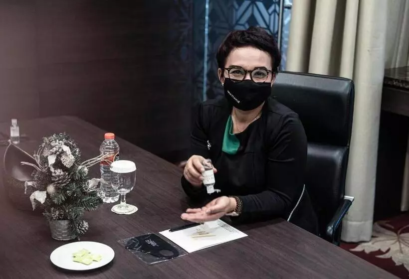 בית מלון כפרי Horison Ultima Bekasi