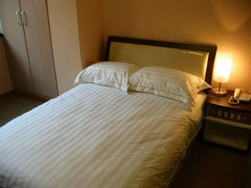 Otel Jiu Jiu Holiday