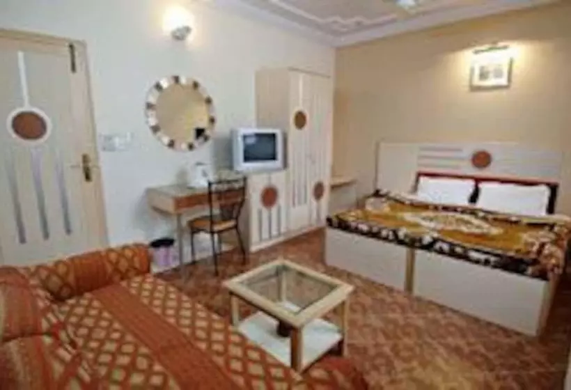 酒店 Megha Sheraton