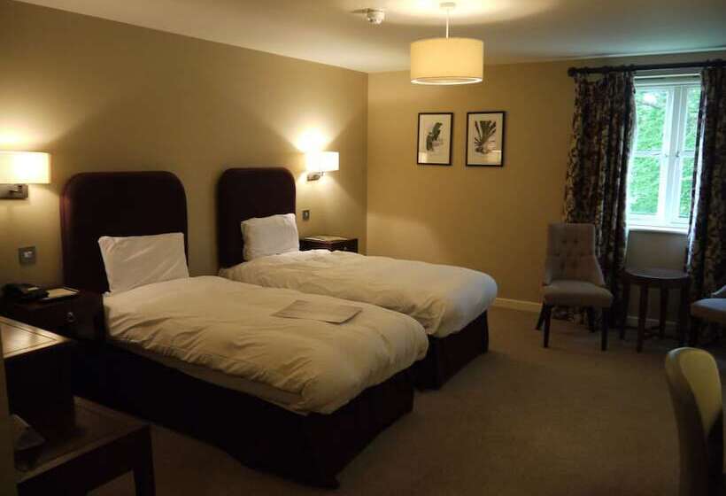 Отель Mercure Thame Lambert