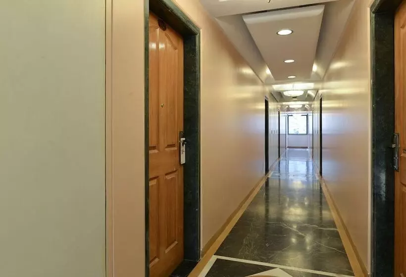 酒店 Mint Salisbury Park