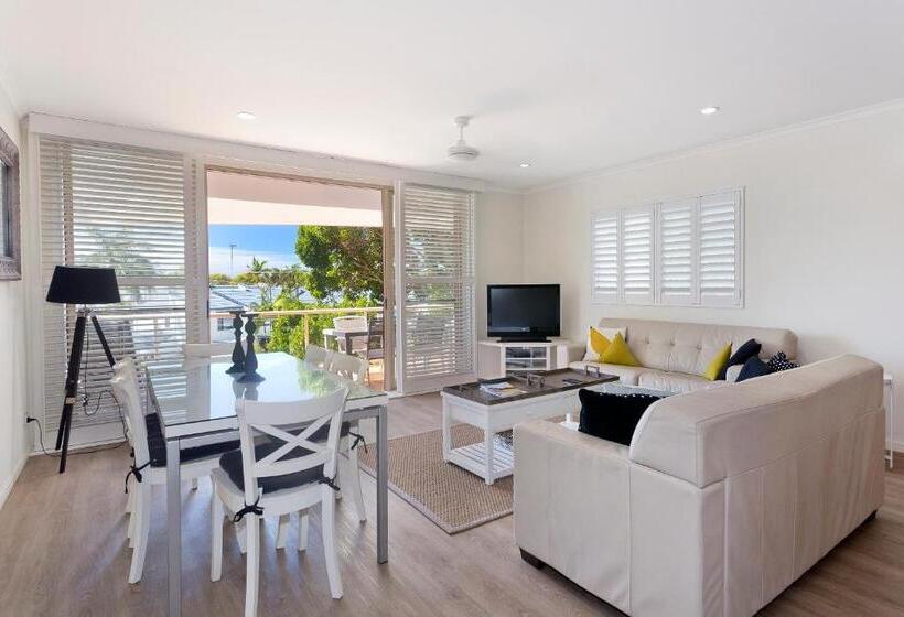 ホテル Offshore Noosa Resort