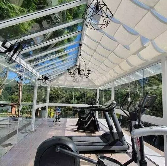 Hotelli Quinta Da Paz Resort