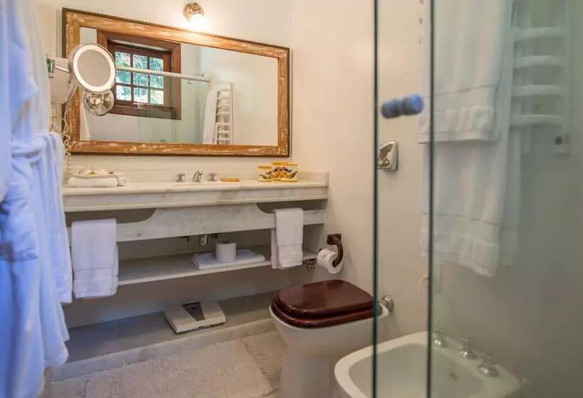 Hotelli Quinta Da Paz Resort