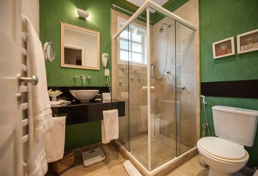 Hotelli Quinta Da Paz Resort