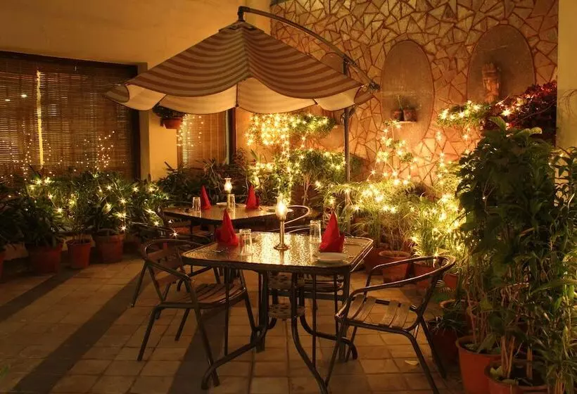 هتل Ratnawali – A Vegetarian Heritage