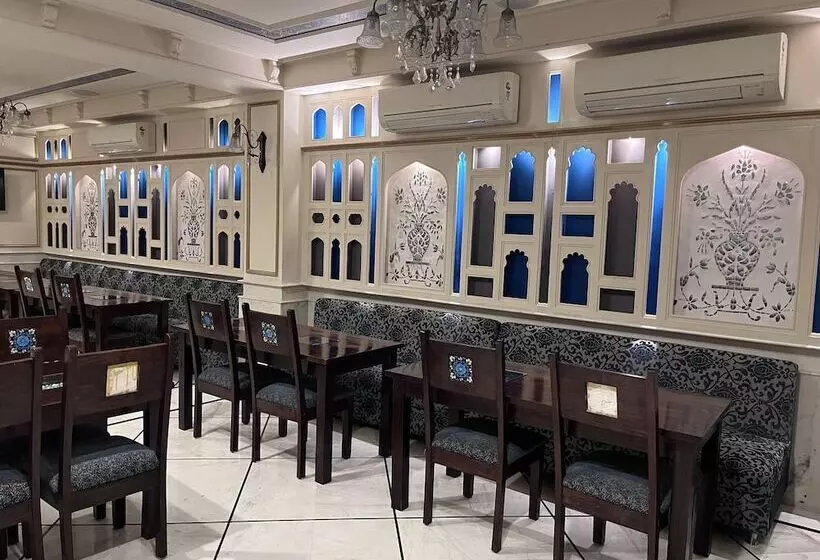 هتل Ratnawali – A Vegetarian Heritage