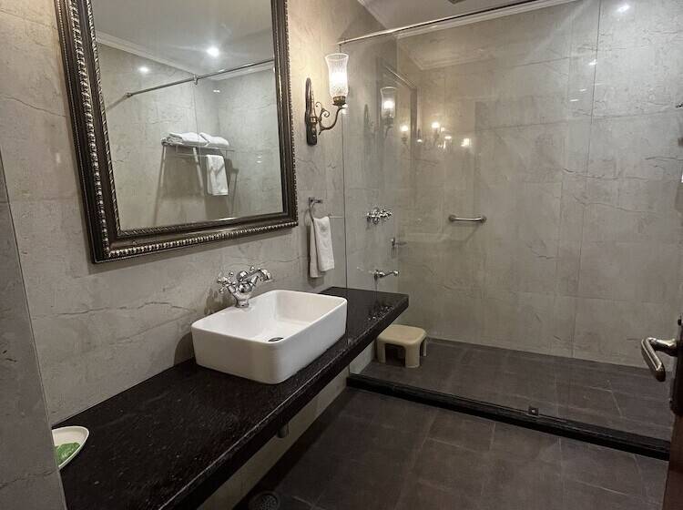 בית מלון כפרי Ratnawali – A Vegetarian Heritage