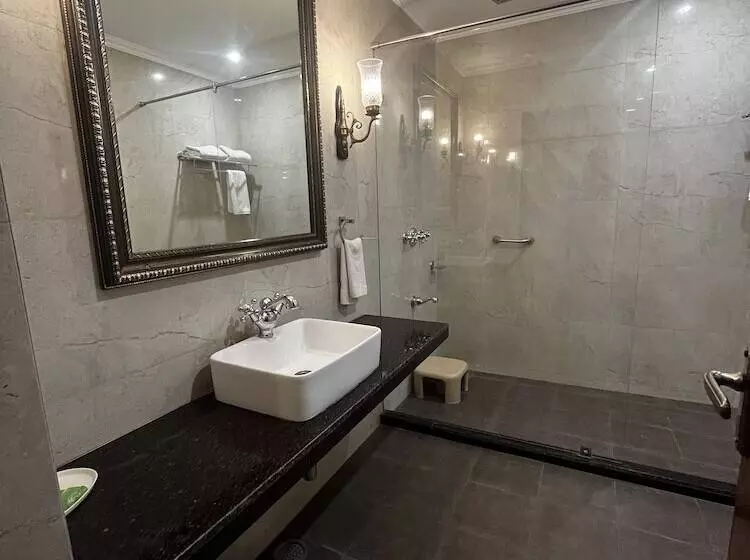 هتل Ratnawali – A Vegetarian Heritage