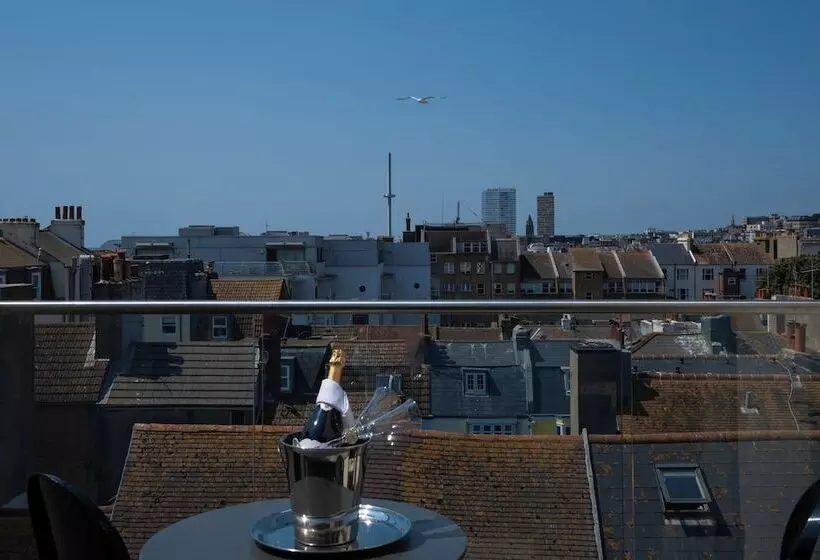 فندق Square Townhouse