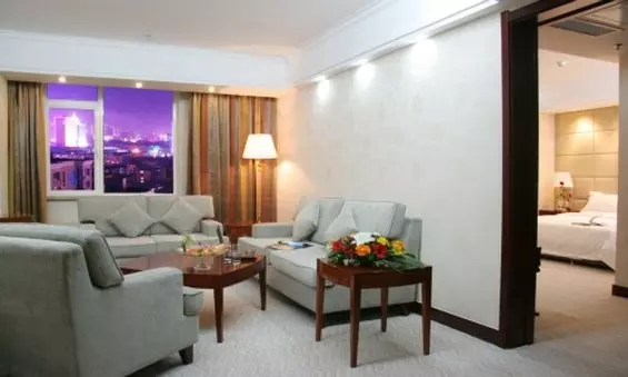 Hotel Tian He International