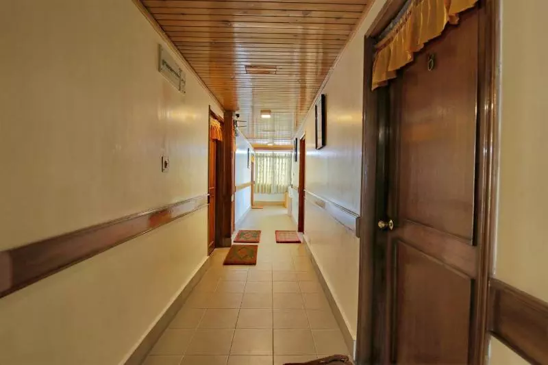 ホテル Tibet Home