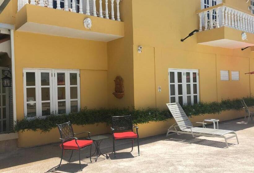 هتل Villa Del Sol