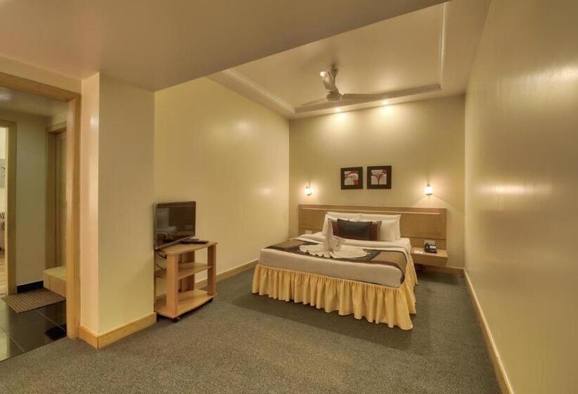 ホテル Vishwaratna