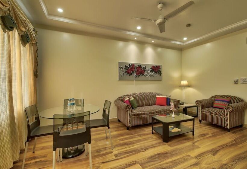 ホテル Vishwaratna