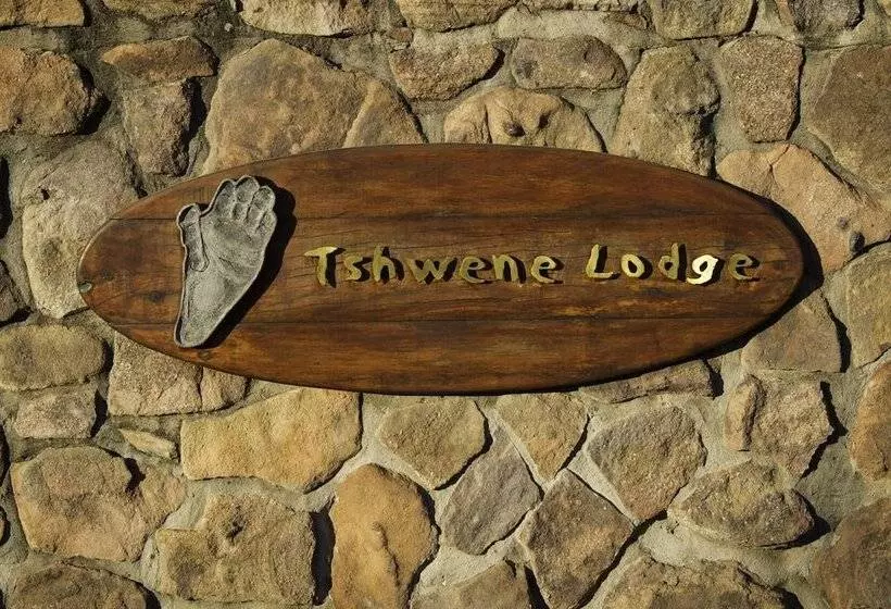 Tshwene Lodge