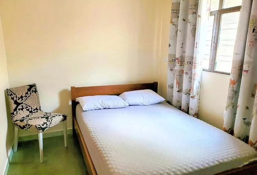 Retkeilymaja Pousada Romeiros Do Pai Eterno   Santuario Basilica De Trindade