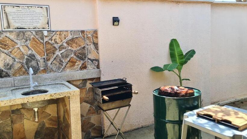 호스텔 Pousada Romeiros Do Pai Eterno   Santuario Basilica De Trindade