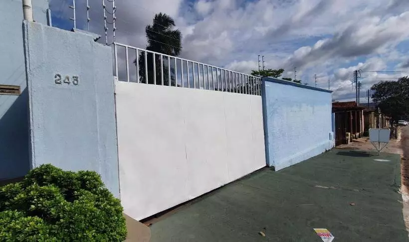 Retkeilymaja Pousada Romeiros Do Pai Eterno   Santuario Basilica De Trindade