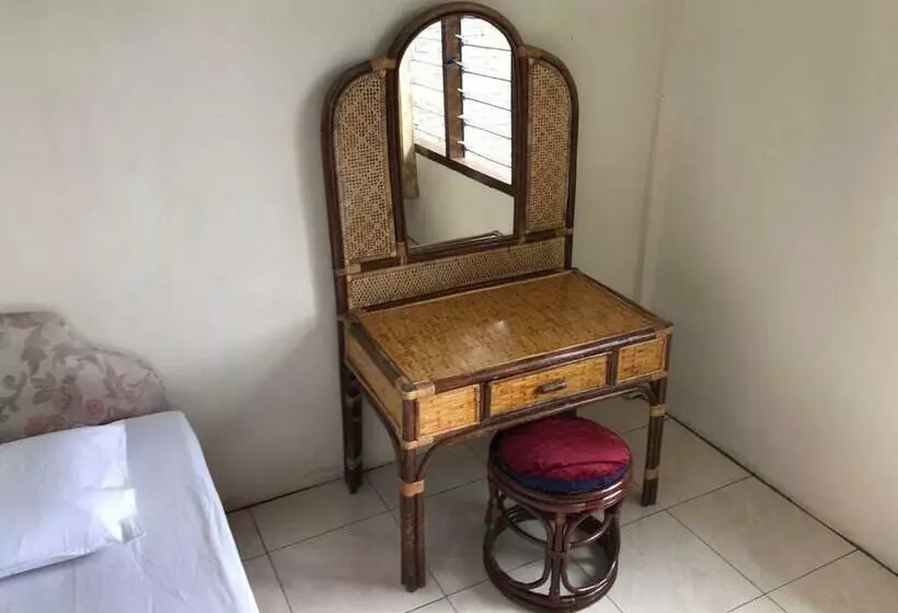 Hotelli Miranda At Desa Wisata Berastagi