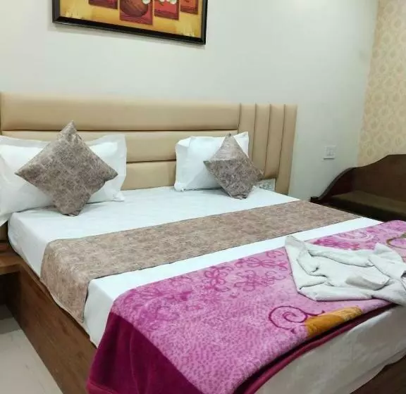 ホテル Siddhi Vinayak