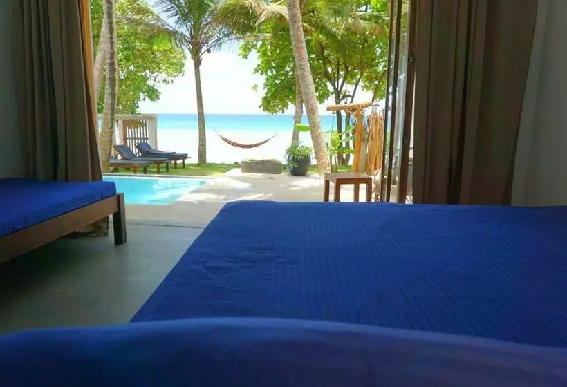 Majatalo Parasol Dore