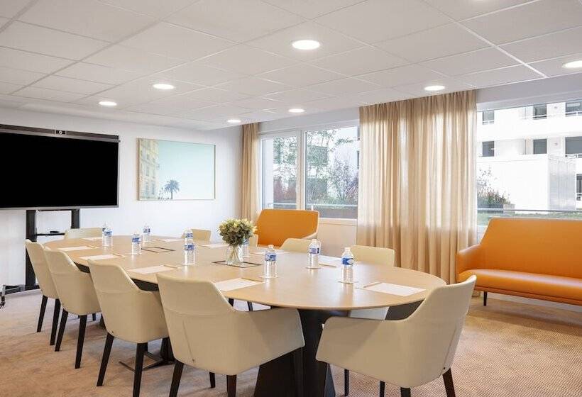 Residhome Nice Aeroport