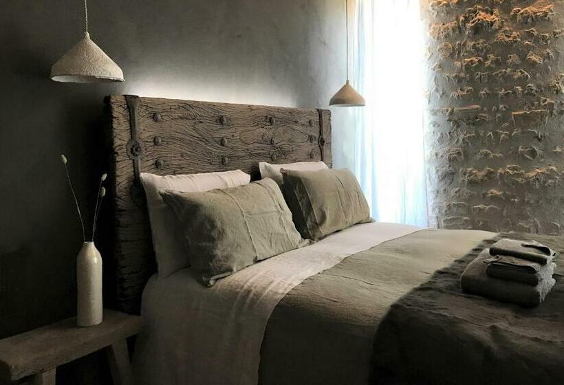 مبيت وإفطار Une Parenthèse